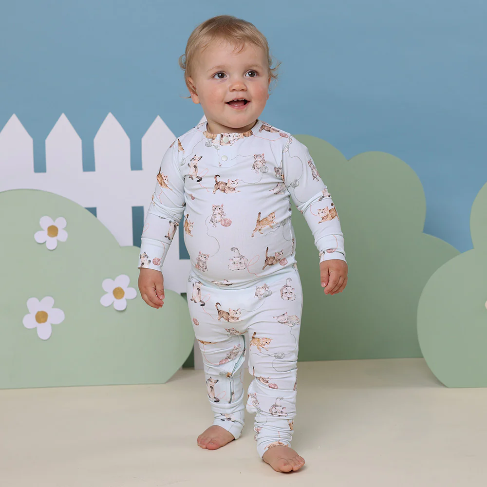 Kittens Organic Growsuit - Image 3