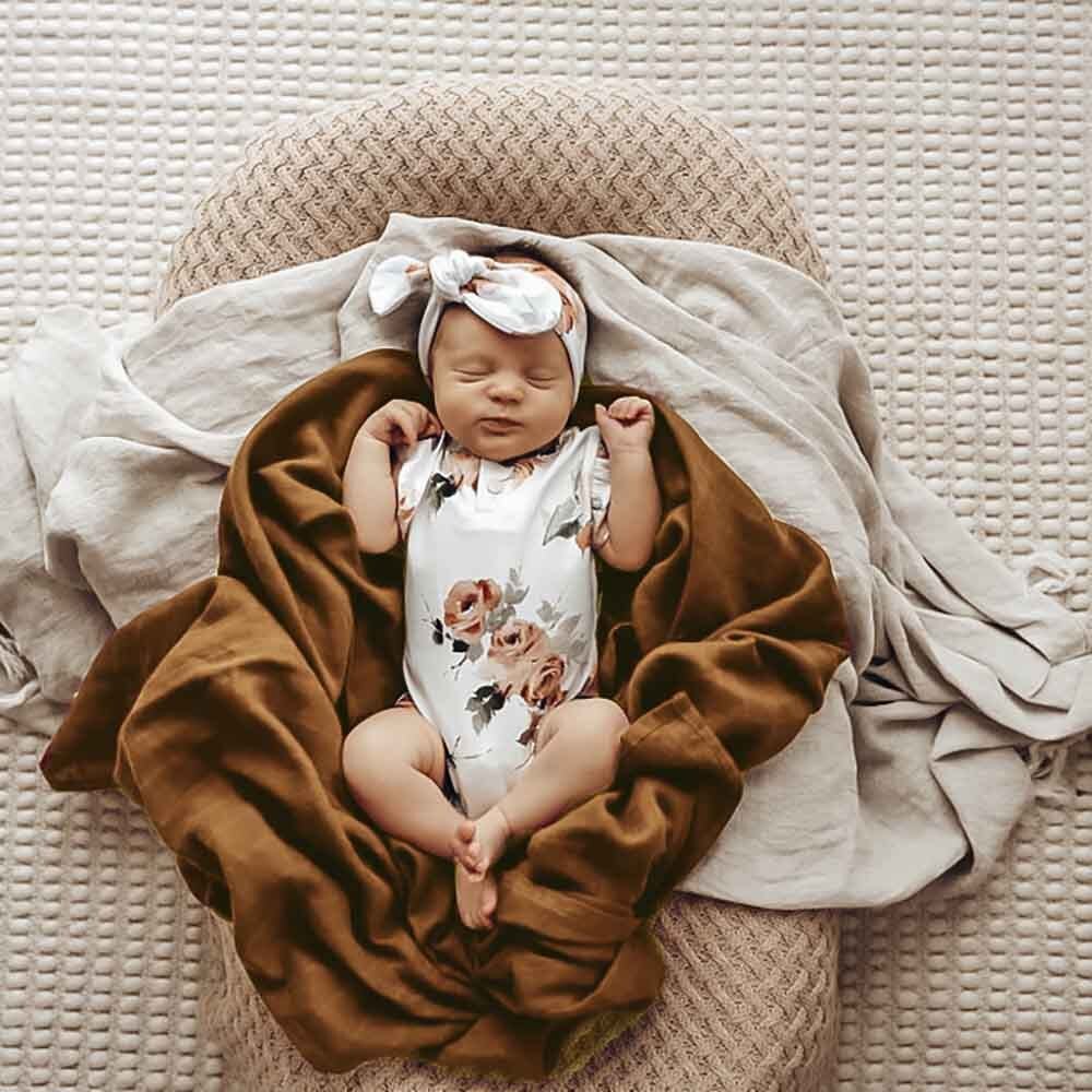 Rosebud Short Sleeve Organic Bodysuit - Image 7